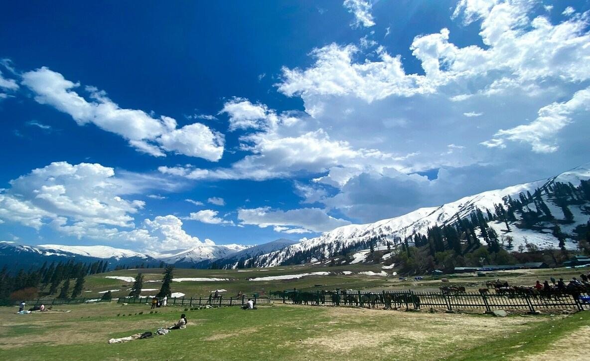 Sonamarg meadow — Kashmir Short Escape