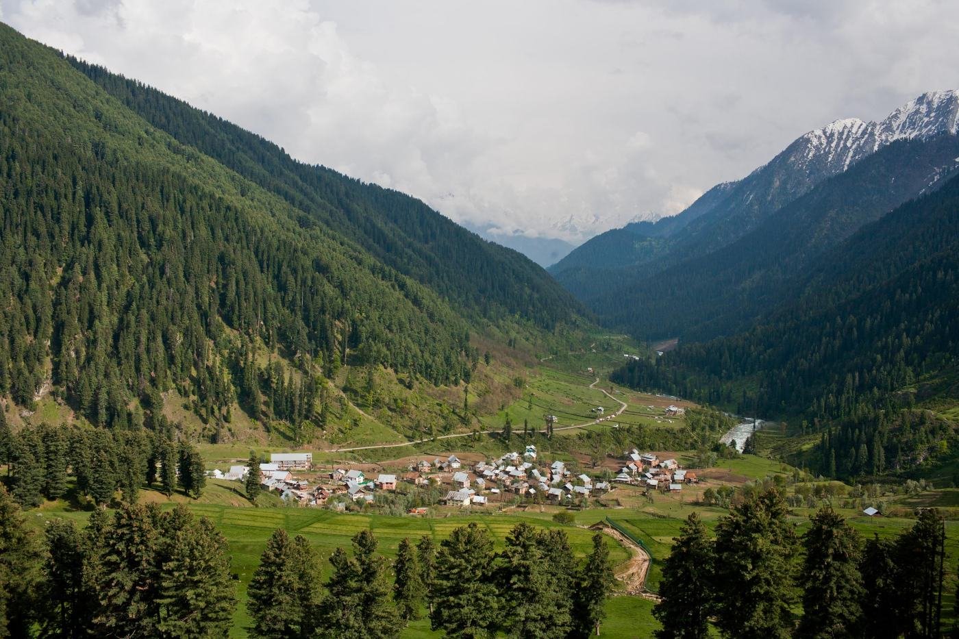 Pahalgam valley — Classic Kashmir Tour