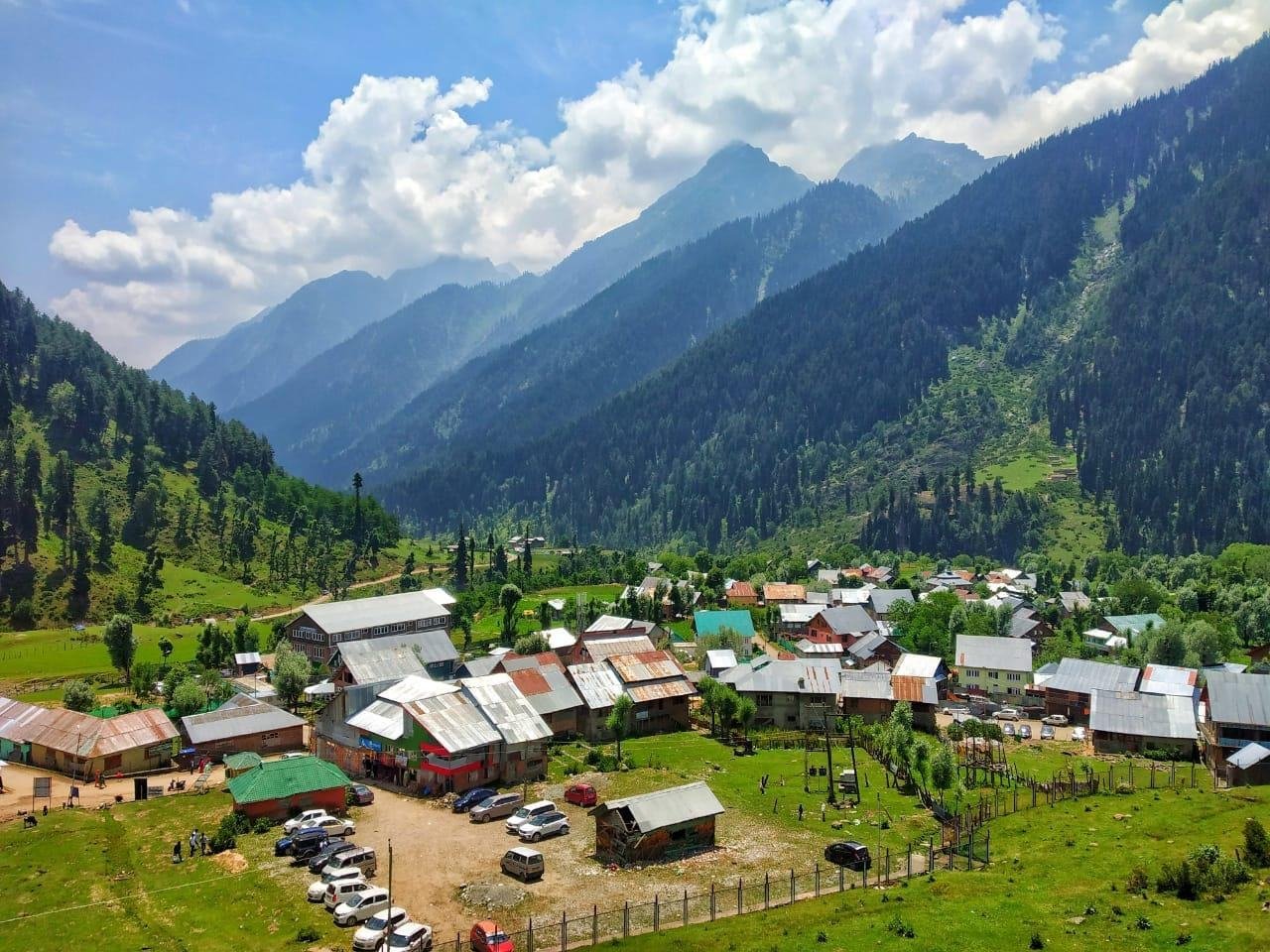 Aru valley village — Kashmir Deluxe & Houseboat