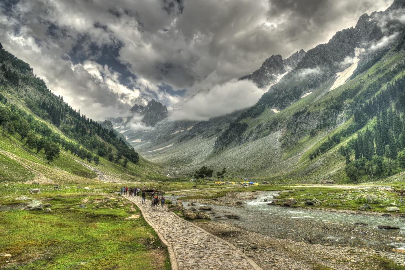 Sonamarg valley
