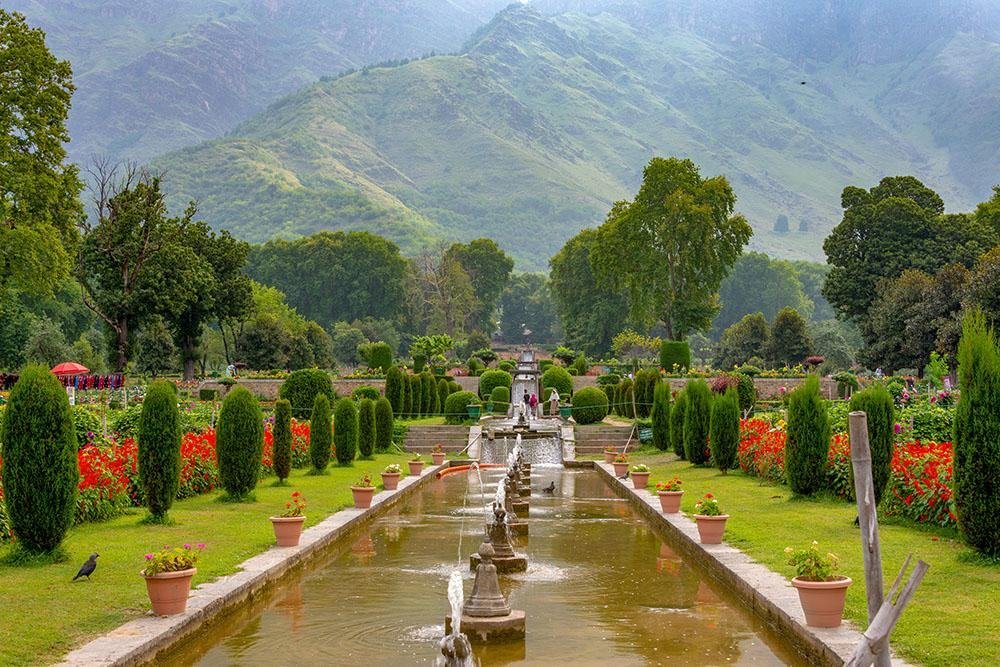 Mughal garden in Srinagar